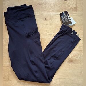 NWT** New Body Up Fitness CALCA TELA E ZIPER Sz Medium Athletic Workout Leggings